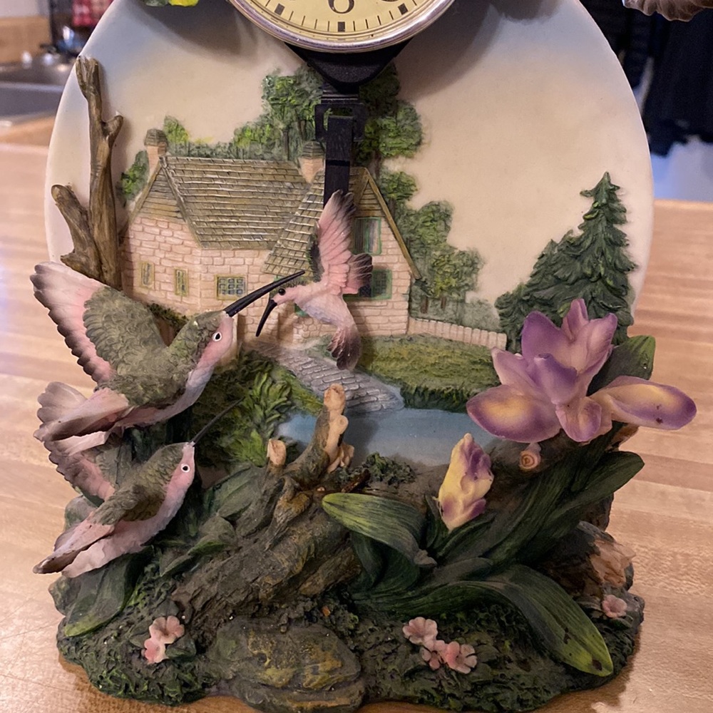 COPY - Humming bird clock - Picture 4 of 5